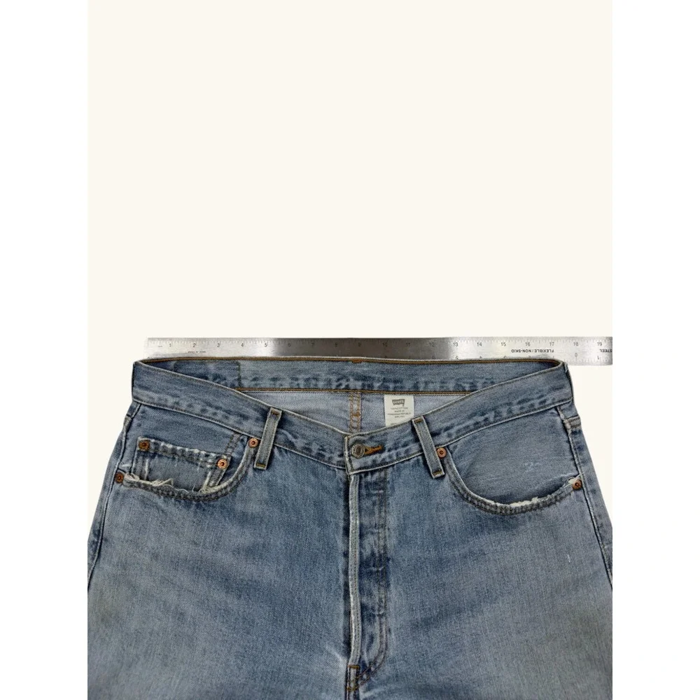 Levis edges 18 iconic
